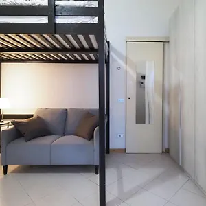 Apartamento Primopiano - Calvi, Milán
