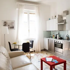  Apartamento Convenient And Private Place In Italia