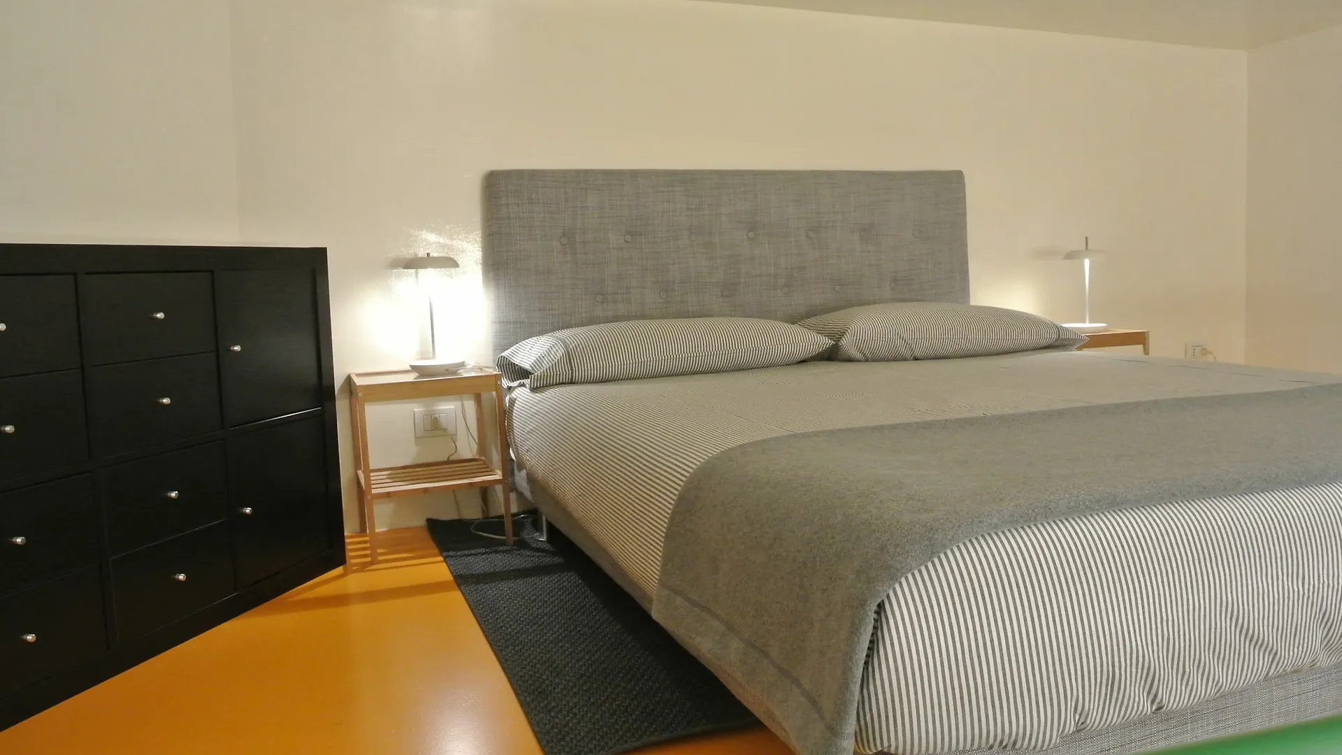 Duomo House Apartment Milan Italy